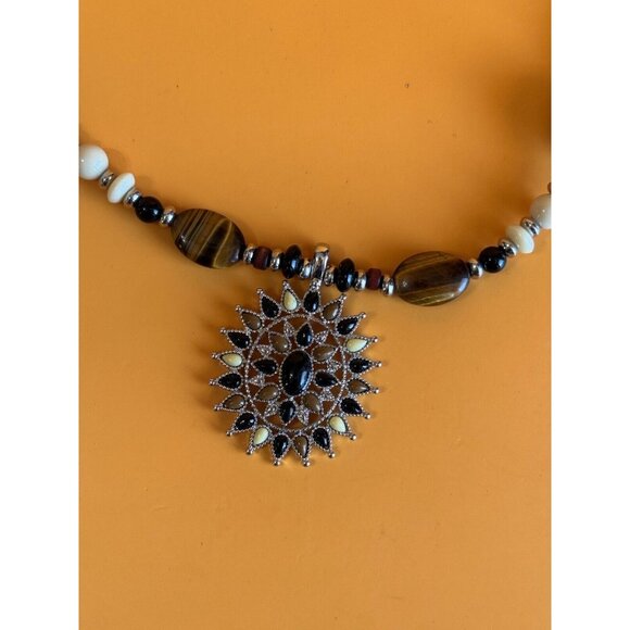 Chaps Tiger Eye Brown Stone & Glass Beaded Pendant Necklace 16" - Picture 8 of 8